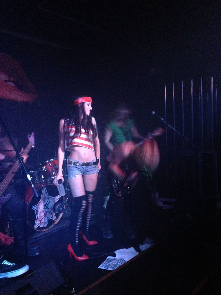 fotoSHFSILVADDGRIND2