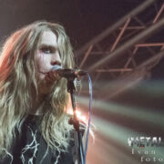 fotoPain of Salvation (420)