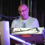 fotoOfNewTrolls_20220611_0025