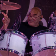 fotoOfNewTrolls_20220611_0095