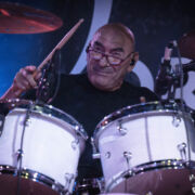 fotoOfNewTrolls_20220611_0097