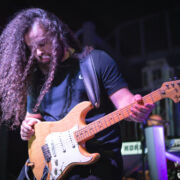 fotoOfNewTrolls_20220611_4965