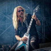 fotoElegantWeapons_20230702_4841