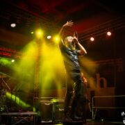 fotoOneLegMan_20240518_8897