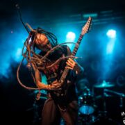 fotoDevoidOfThought_20250315_0943