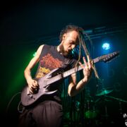 fotoDevoidOfThought_20250315_1034