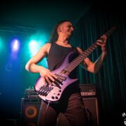 fotoDevoidOfThought_20250315_1039