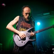 fotoDevoidOfThought_20250315_1074