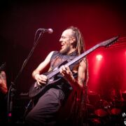 fotoDevoidOfThought_20250315_1146