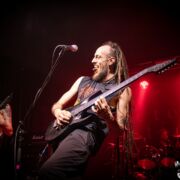 fotoDevoidOfThought_20250315_1148