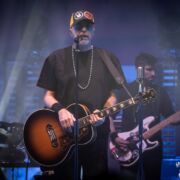 fotoNegrita_20251216_2114