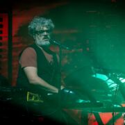 fotoNegrita_20251216_2325