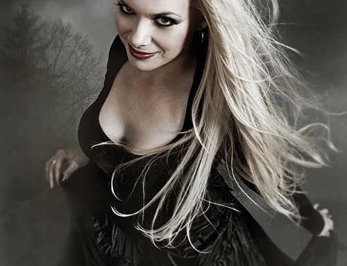 AMANDA SOMERVILLE, il marito rivela che la vocalist soffre di un aggressivo tumore al cervello