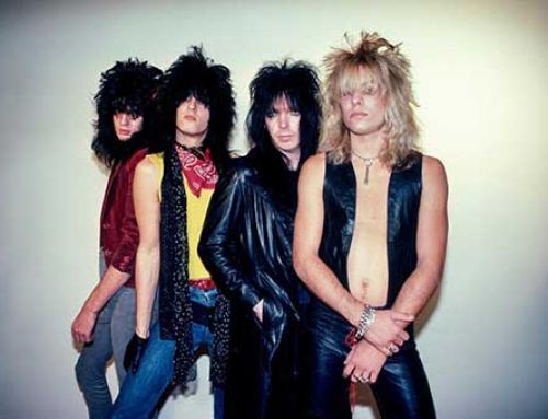 MÖTLEY CRÜE, il lyric video del remaster di “Take Me To The Top”